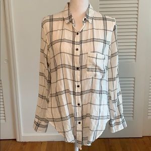 Button down shirt NWOT